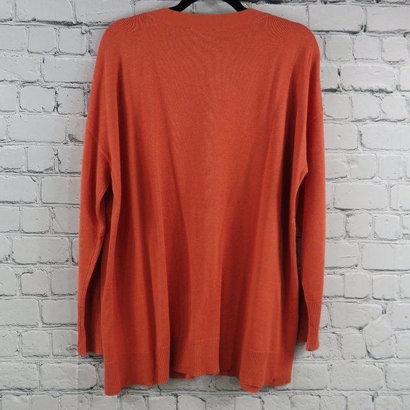NWOT - Women's V-Neck Boyfriend Rib Detail Sweater - Picture 4 of 4